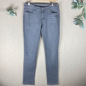 Levi’s > Gray Low Rise Skinny Jeans 8